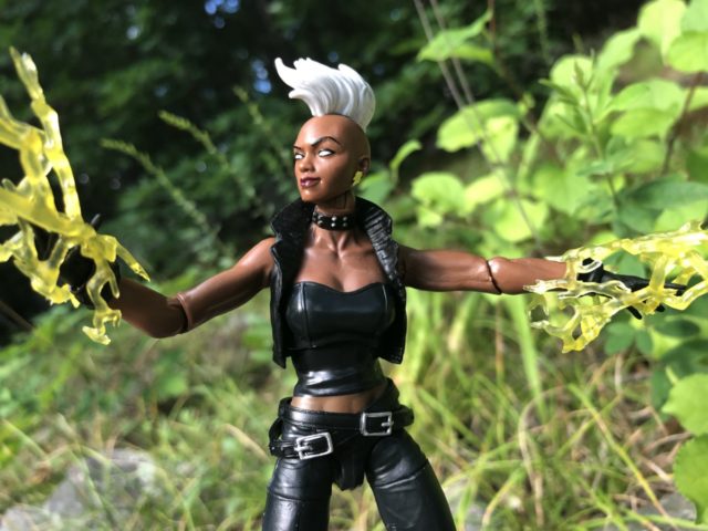 Storm Marvel Legends 2018 Figure with Lightning Energy Effects