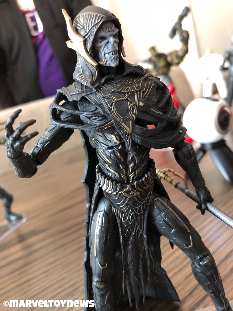 Ebony maw action figure best sale marvel legends