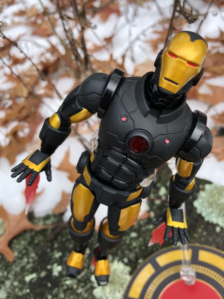 mezco iron man black and gold