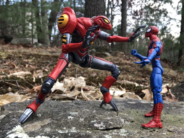 SP//DR Marvel Legends Figure vs House of M Spider-Man