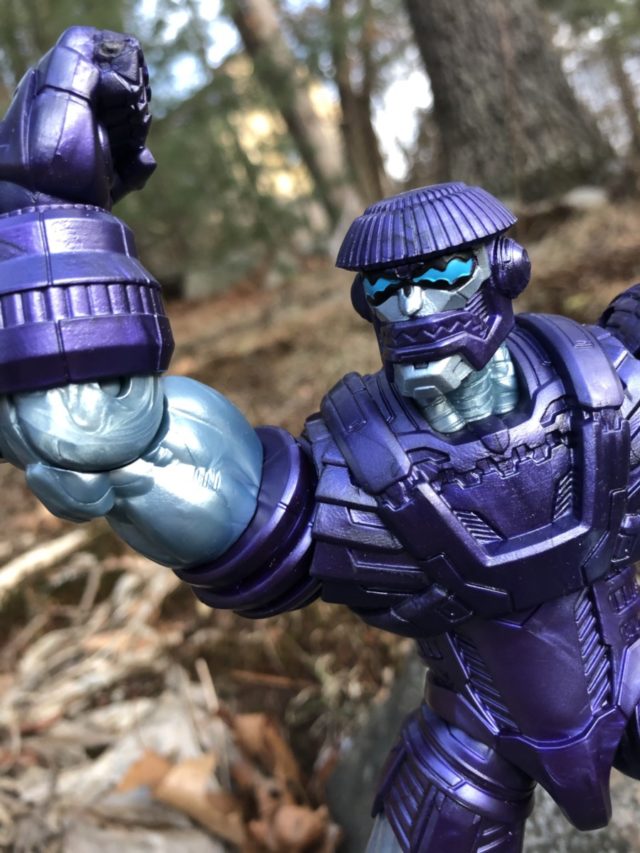 Review Captain Marvel Marvel Legends Build-A-Figure Kree Sentry