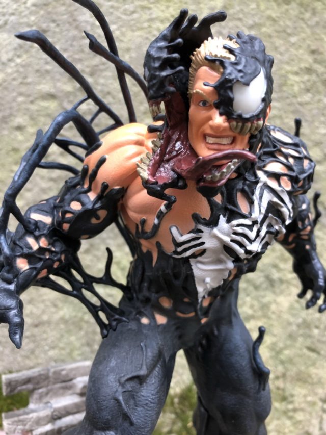 Marvel Gallery Review Venom Statue DST