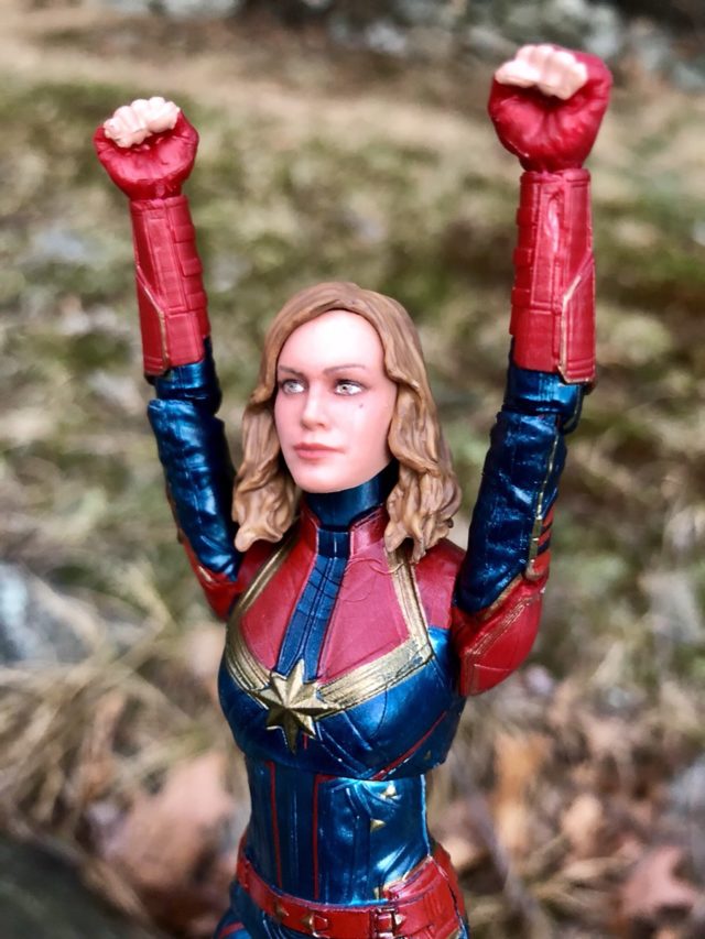 Marvel Legends Carol Danvers Movie Figure with Unmasked Head