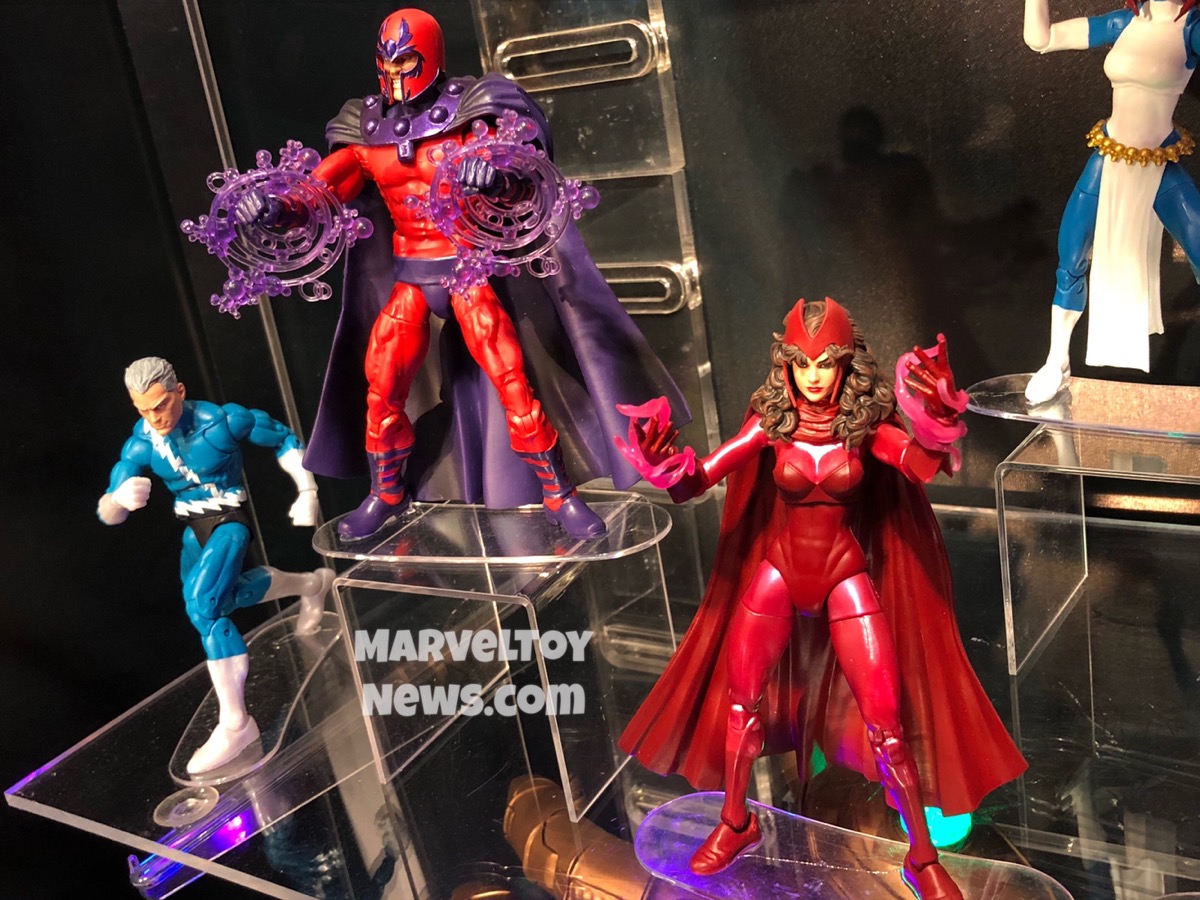 Hasbro E5168 Marvel 3er Set Actinfiguren Quicksilver Magneto & Scarlet Verpacku 