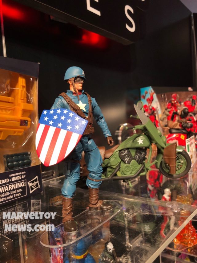 New York Toy Fair 2019 WWII Captain America Motorcycle Legends Set Hasbro