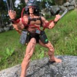 REVIEW: X-Men Marvel Legends Weapon X Wolverine Figure