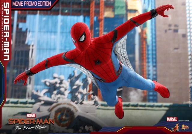 Hot Toys Far From Home Spider-Man Movie Promo Figue with Wings - Copy