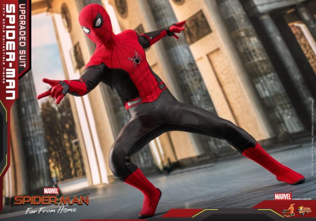 Hot Toys Spider-Man Far From Home MMS Figure Upgrade Suit