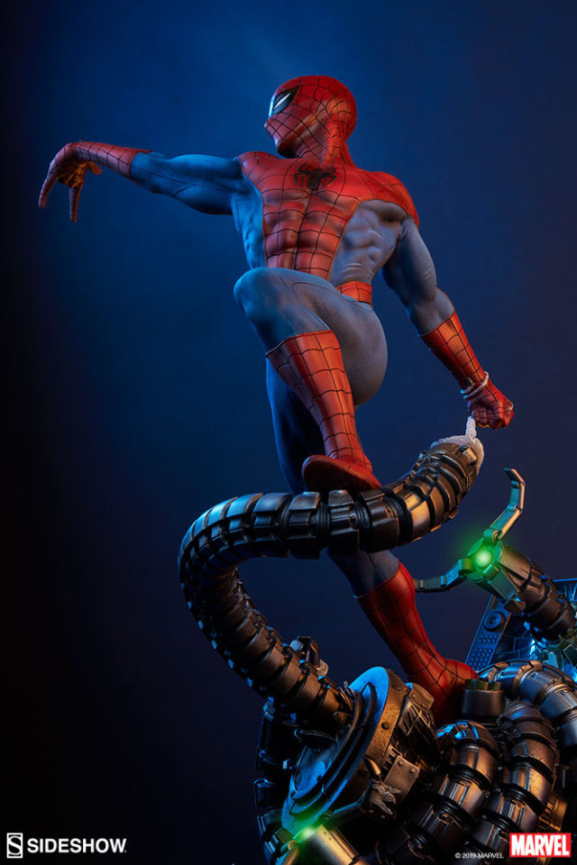 Light Up Tentacles on Spider-Man Premium Format Sideshow Statue