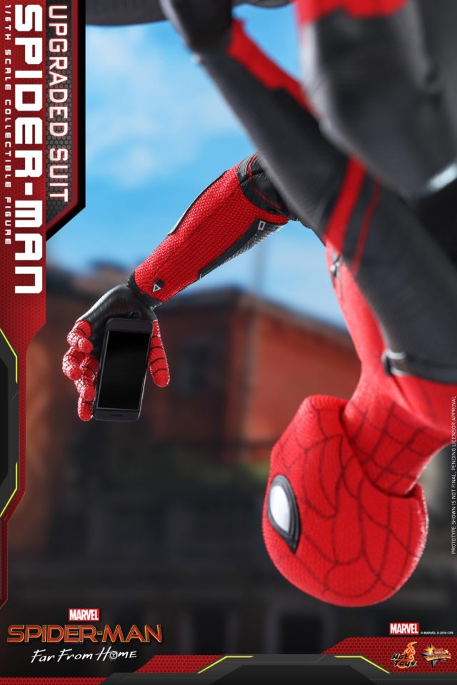 Spider-Man Far From Home Hot Toys Upgrade Suit with Phone
