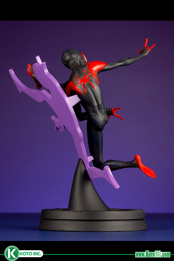 Back of Spider-Man Into the Spider-Verse Kotobukiya ARTFX PVC Figure