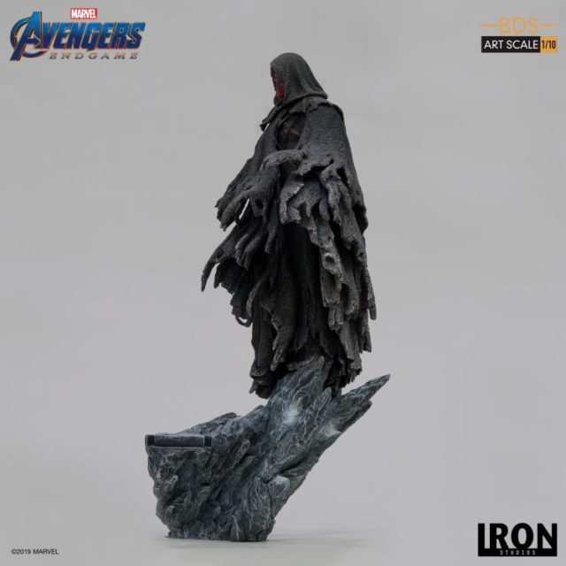 Red Skull Iron Studios Avengers Endgame Statue