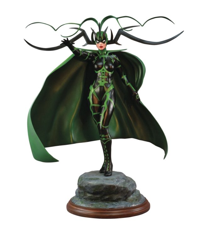 Marvel Premier Collection Hela Statue