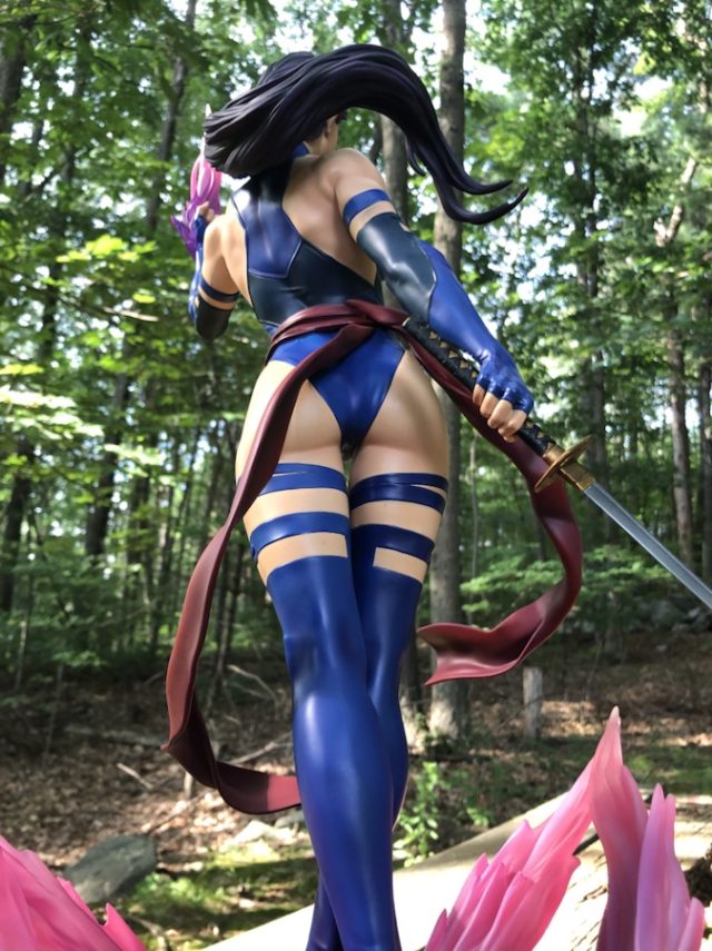 Premium Format Psylocke Statue Sideshow Collectibles 2019 Back