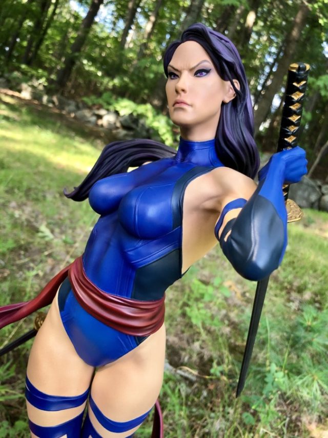 Psylocke X-Men Sideshow Premium Format Statues Figure with Katanas