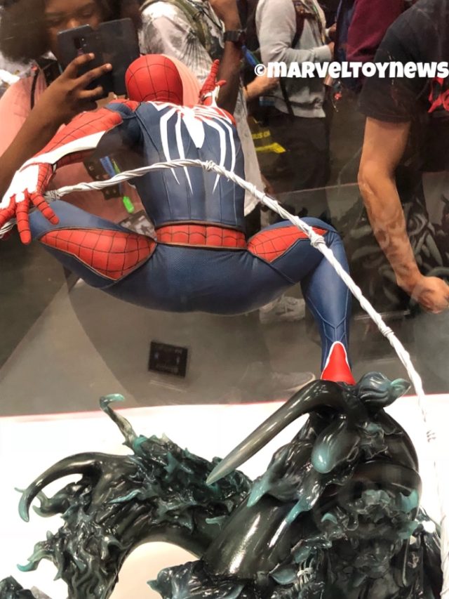 Sideshow PCS Spider-Man GamerVerse Statue Back View