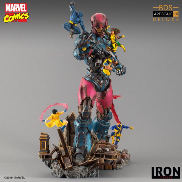 Side View of Sentinel X-Men Diorama by Iron Studios