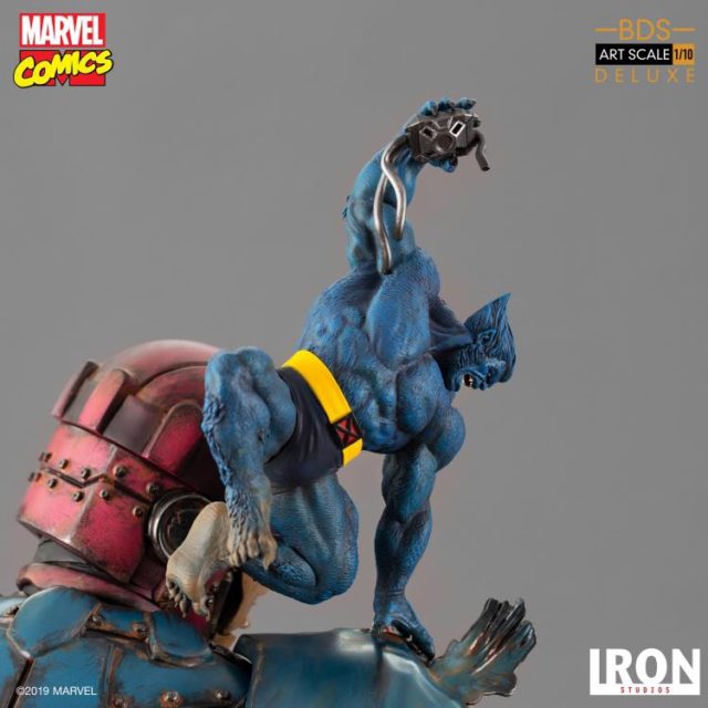 Iron Studios Beast on Sentinel vs. X-Men Diorama