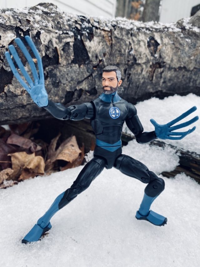 Marvel Legends 2020 Mr. Fantastic Figure Review