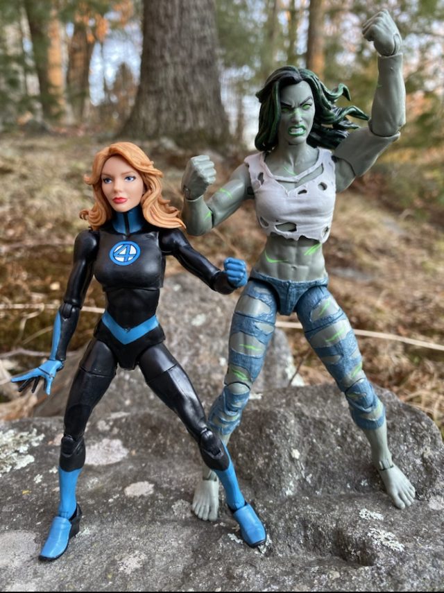Size Comparison She-Hulk and Invisible Woman Hasbro Marvel Legends Figures