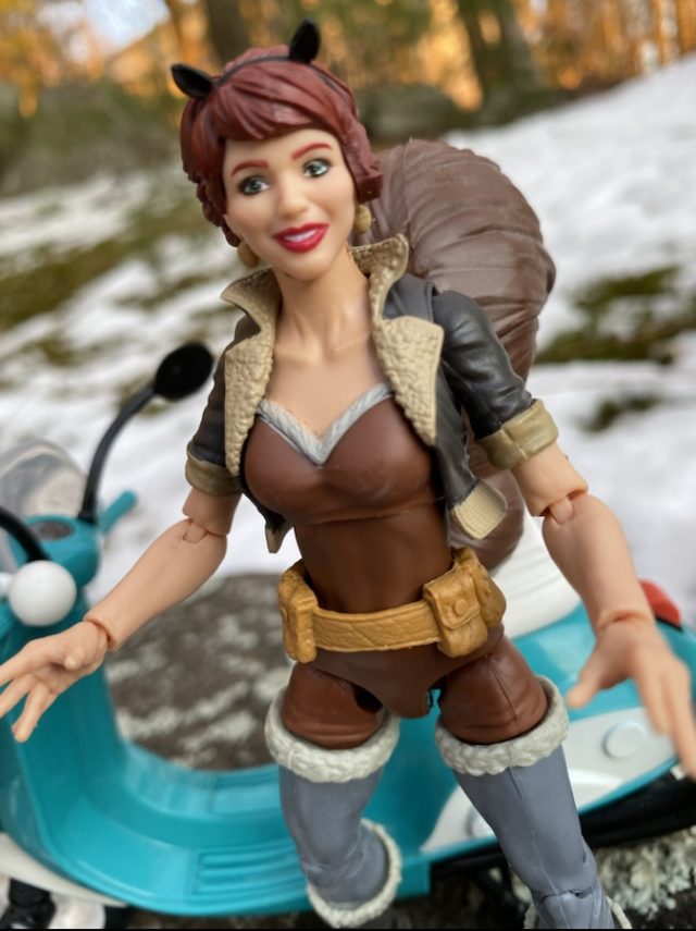 Close-Up of Hasbro Squirrel Girl Marvel Legends Figure Head Sculpt