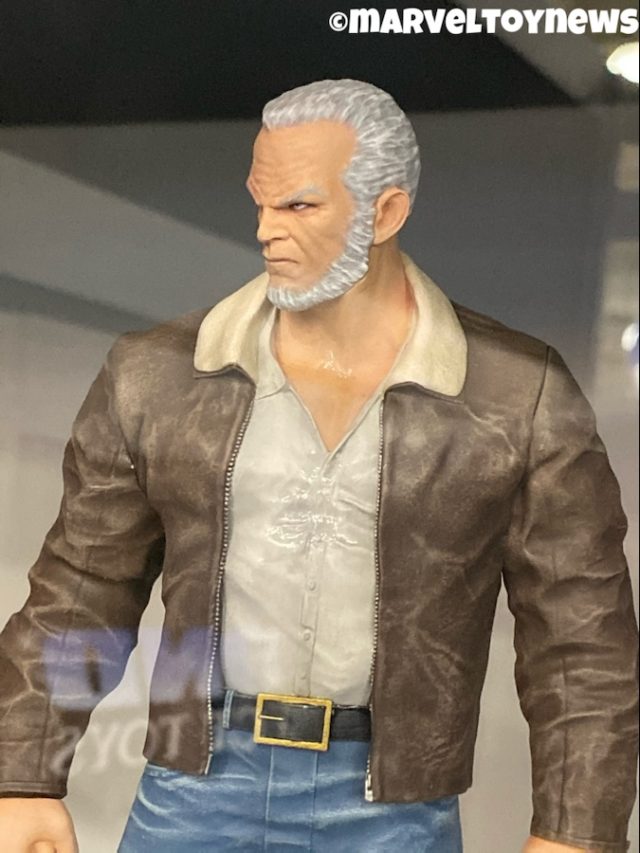 Marvel Premier Collection Old Man Logan Statue Close-Up DST