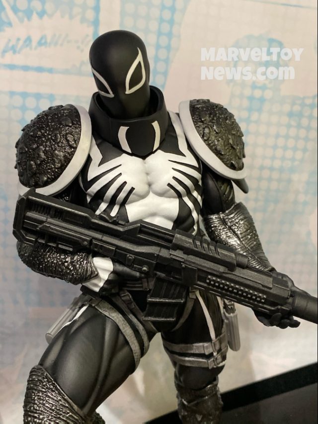 Diamond Select Toys Toy Fair 2020 Agent Venom Marvel Gallery Figure