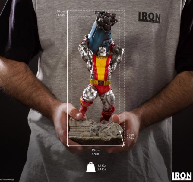 Size Scale Photo Iron Studios Colossus Statue