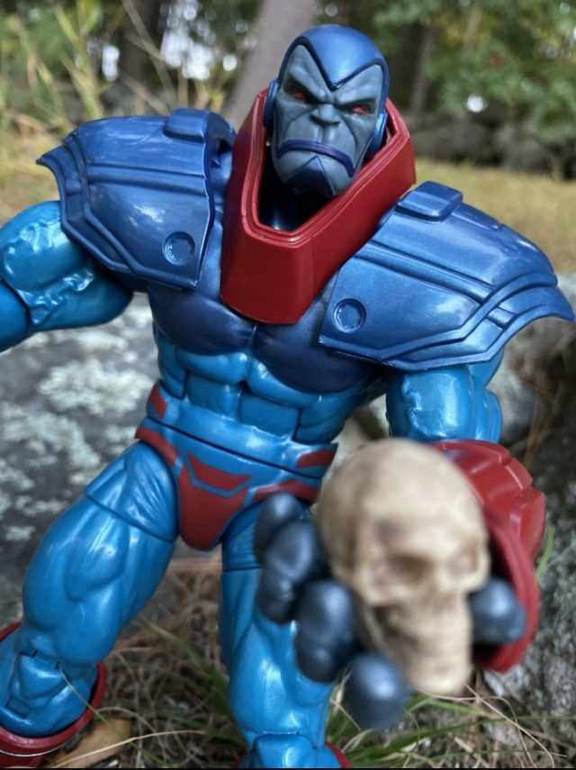 Age of Apocalypse Apocalypse Marvel Legends Figure Holding Skull