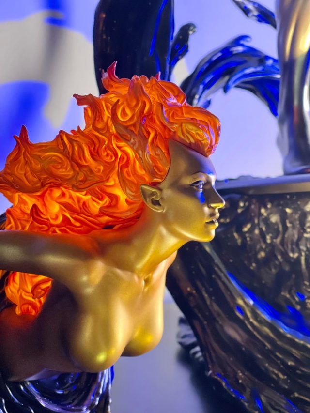 Close-Up of Sideshow Nova Statue with Light Up Hair