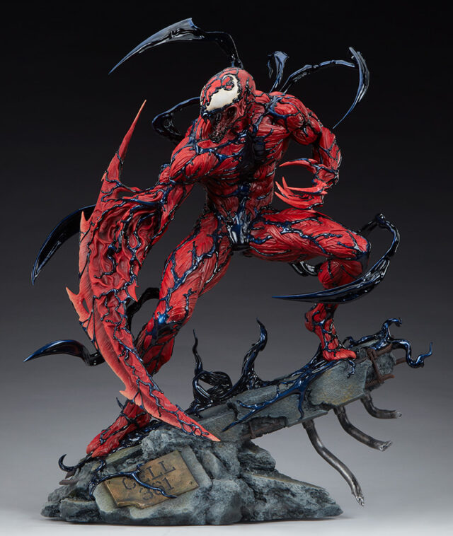 Side View of Carnage Sideshow Collectibles 2021 Statue