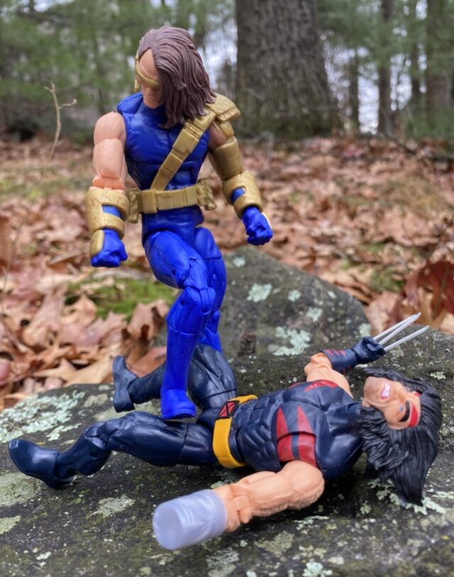 Age of Apocalypse CCyclops vs. Wolverine Marvel Legends Figures