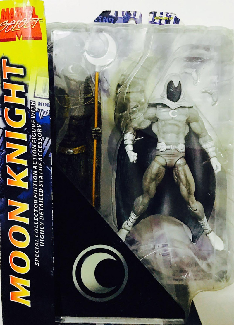 Diamond Select Toys Marvel Select Moon Knight Disney Store Exclusive Action  Figure - US