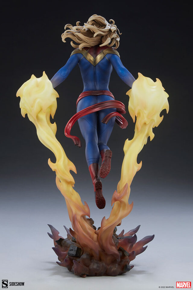 Back of Captain Marvel Sideshow PFF 2023 Statue