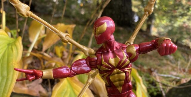 Hasbro Iron Spider Marvel Legends Figure Review