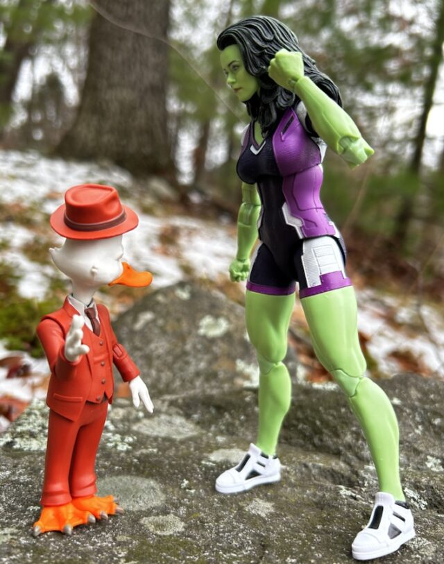 Review Marvel Legends Howard the Duck with She-Hulk