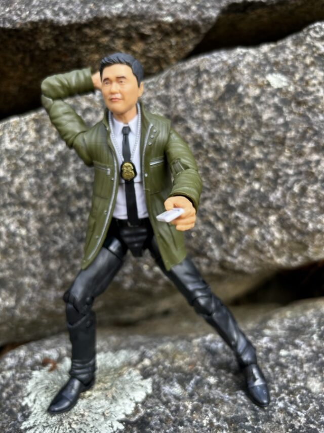 Agent Woo Marvel Legends Action Figure Articulation Review