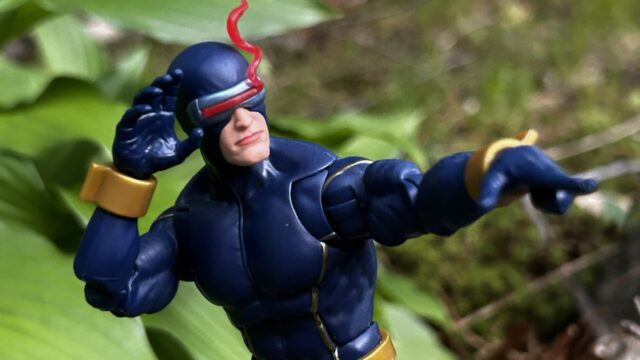 Marvel Legends Astonishing Cyclops Review 2023 Ch'od Series