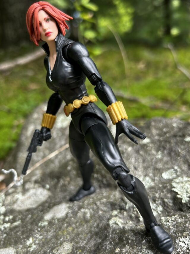 Black Widow Target Exclusive Marvel Legends Action Figure Review
