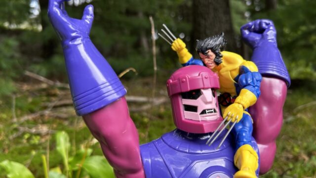 X-men 97 Sentinel Hasbro Titan Hero Series 14" Figure Review vs. Wolverine