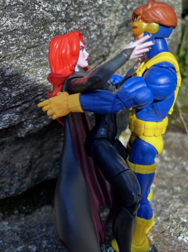 Madelyne Pryor Marvel Legends X-Men 97 Figure with Cyclops