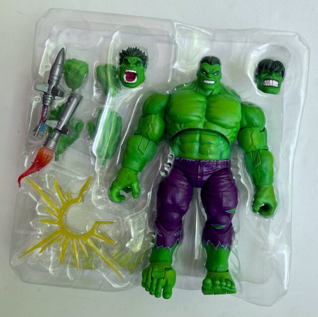 Marvel Legends Maximum Series Hulk Hasbro Action Figure and Accessories