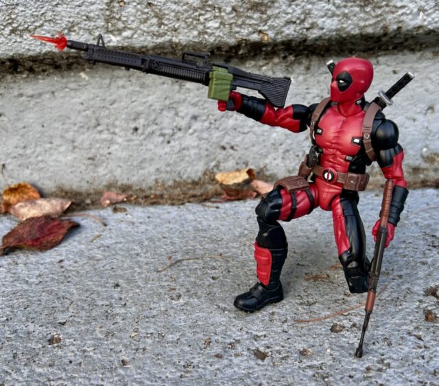 Maximum Marvel Legends Deadpool Figure Crouching
