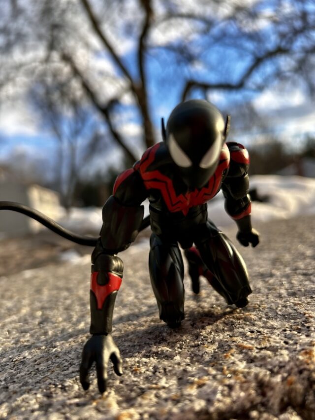 Hasbro Marvel Legends 2026 Spider-Man Retro Uncanny Nightcrawler 6" Figure