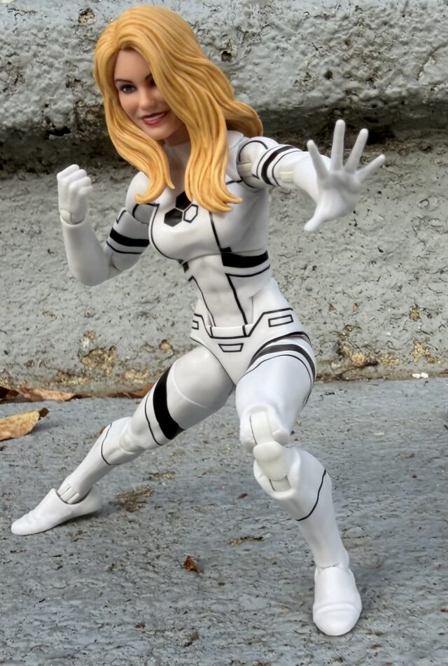 Marvel Legends 2026 Susan Storm FF Review