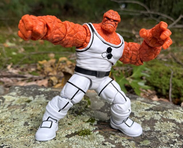 Thw Thing in White FF Costume Hasbro Marvel Legends Action Figure Review