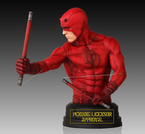 http://marveltoynews.com/wp-content/uploads/2013/12/Exclusive-Daredevil-Bust-Side-Gentle-Giant-Premier-Guild-2014.jpg