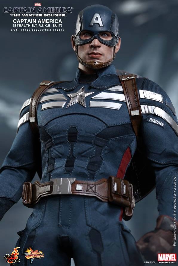 Hot Toys Captain America Stealth STRIKE Suit Figure MMS 242 e1396545606955