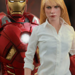 Exclusive Hot Toys Pepper Potts & Iron Man Mark IX Set!