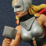 Diamond Select Lady Thor Femme Fatales Statue Photos!